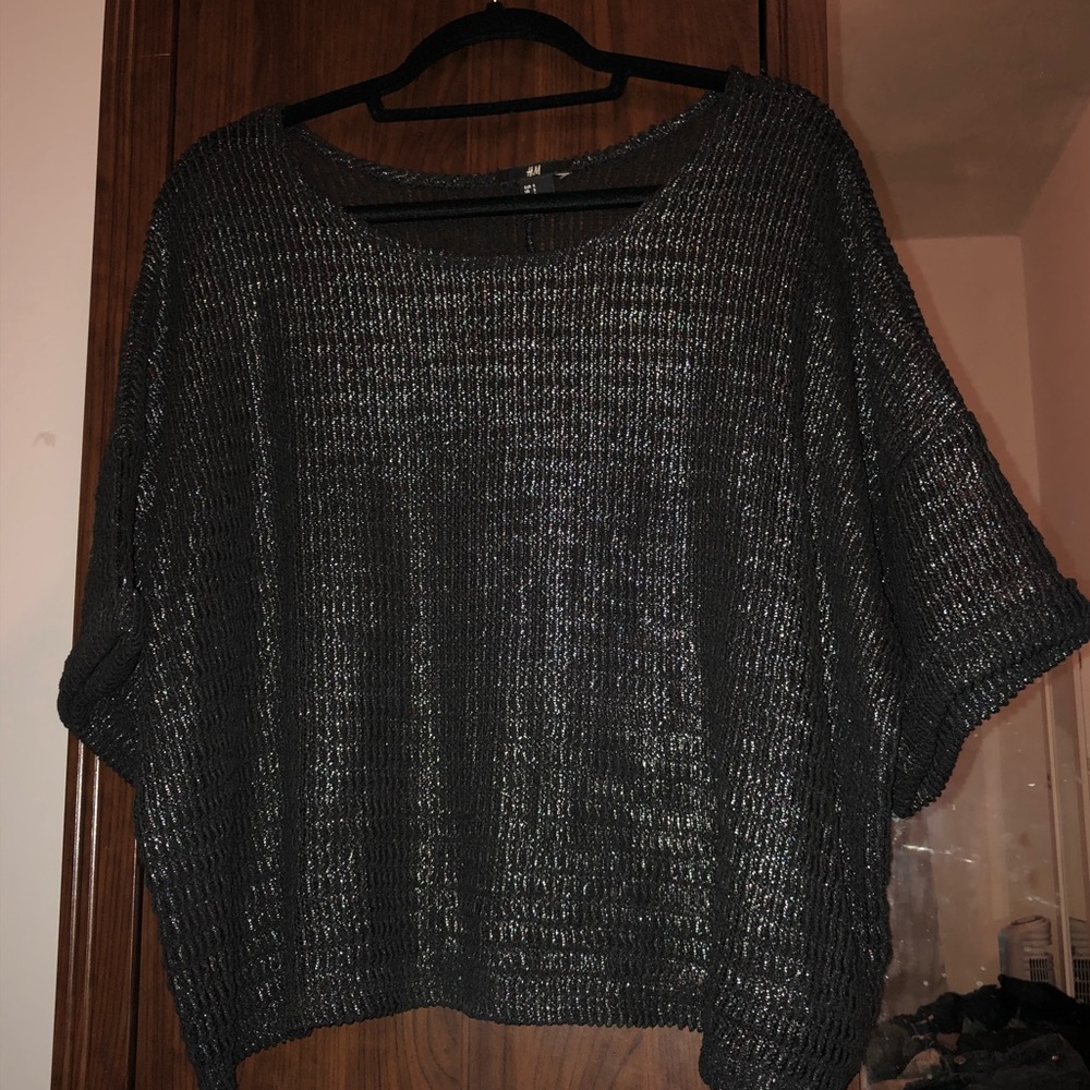 Knit metallic short sleeve top